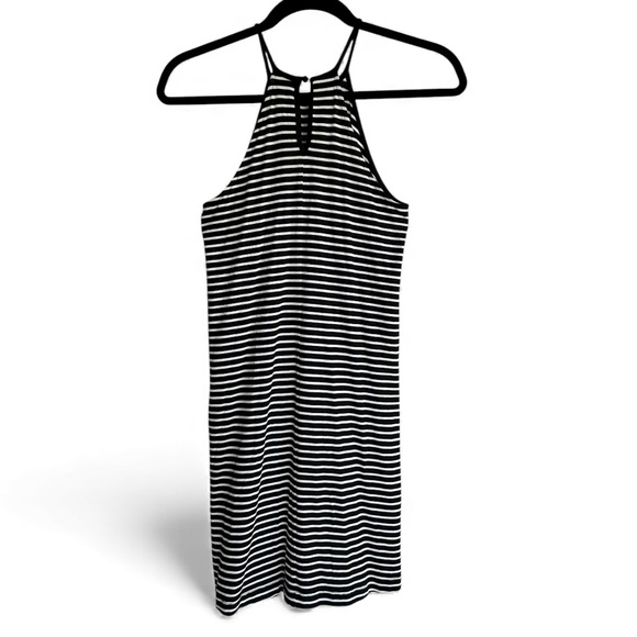 NWT Vince Camuto B&W Striped Dress Petite XS - Picture 2 of 12
